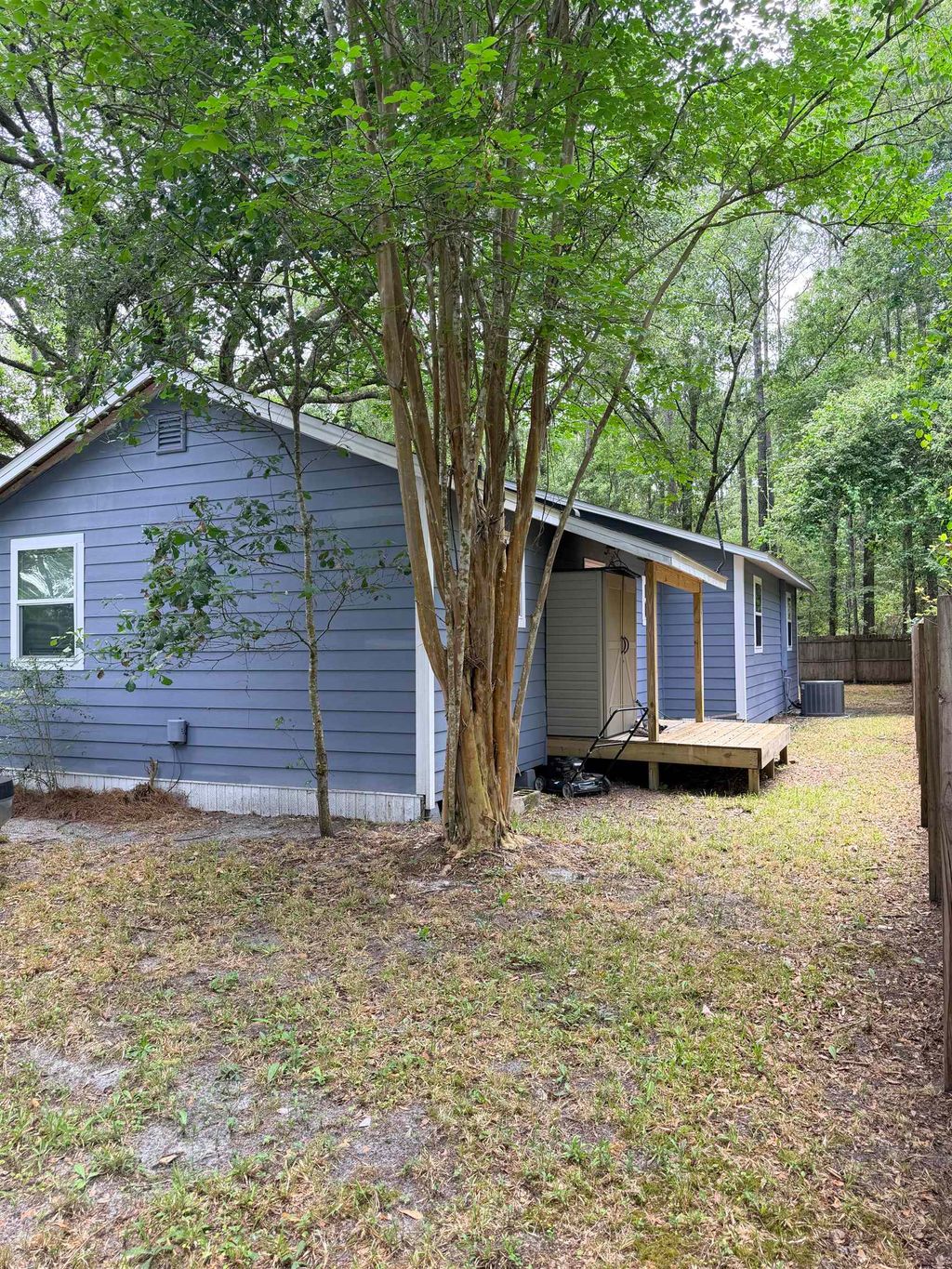 Photo of 10632 Capitola Road, Tallahassee, FL 32317 (MLS # 399646)