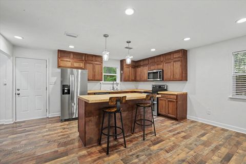 Tiny photo for 10632 Capitola Road, Tallahassee, FL 32317 (MLS # 399646)