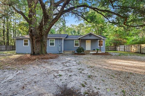 Tiny photo for 10632 Capitola Road, Tallahassee, FL 32317 (MLS # 399646)
