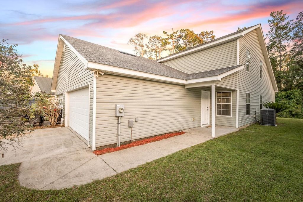 Photo of 2573 Chandalar Lane, Tallahassee, FL 32311 (MLS # 395444)