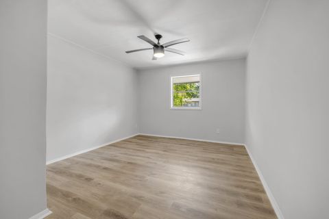 Tiny photo for 319 Meadowbrook Lane, Tallahassee, FL 32304 (MLS # 401498)