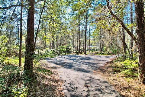 Tiny photo for 0 Amber Valley Drive, Tallahassee, FL 32312 (MLS # 383533)