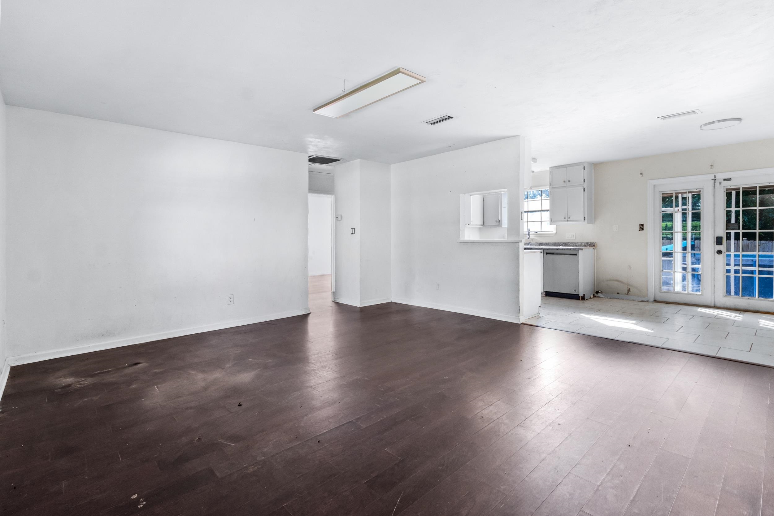 2145 Portsmouth Circle