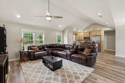 Tiny photo for 90 Trail of Hawk RD, Other Georgia, GA 31643 (MLS # 399503)