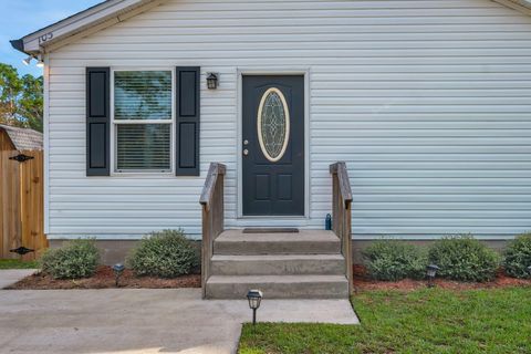 A home in Crawfordville