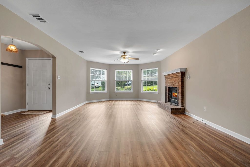 Photo of 3884 Paddrick Drive, Tallahassee, FL 32309 (MLS # 390465)