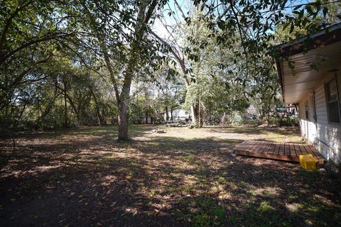 Tiny photo for 318 Meadowbrook Lane, Tallahassee, FL 32304 (MLS # 398974)
