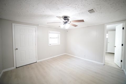 Tiny photo for 318 Meadowbrook Lane, Tallahassee, FL 32304 (MLS # 398974)