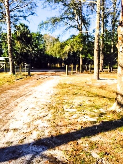 A home in Crawfordville