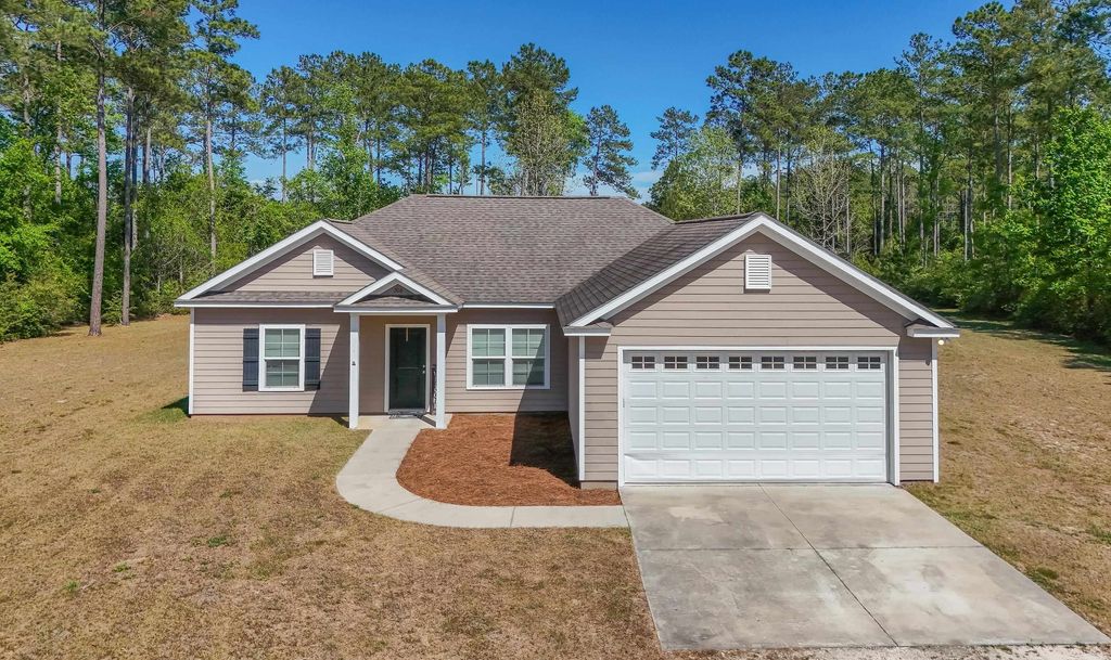 Photo of 206 Scenic Stream Circle, Crawfordville, FL 32327 (MLS # 398576)