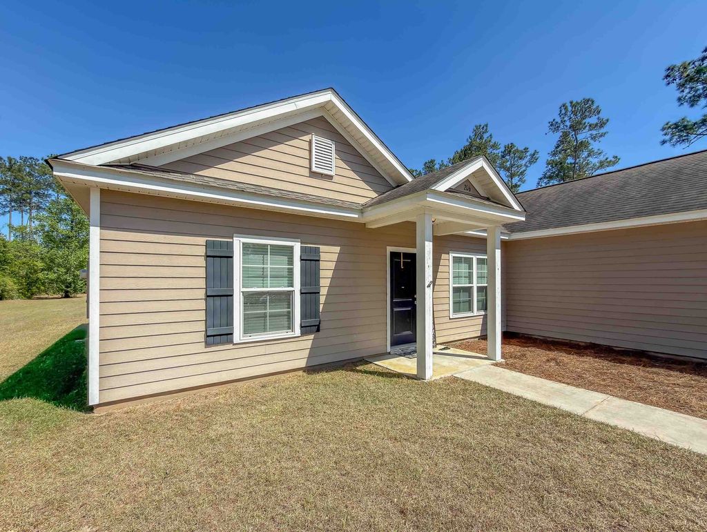 Photo of 206 Scenic Stream Circle, Crawfordville, FL 32327 (MLS # 398576)