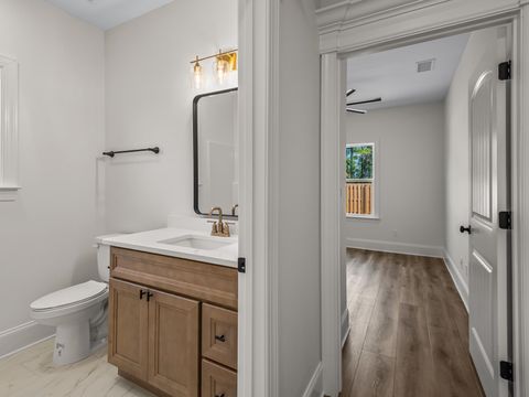 Tiny photo for 8 Divine Loop, Crawfordville, FL 32327 (MLS # 398099)