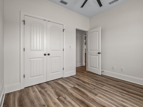 Tiny photo for 8 Divine Loop, Crawfordville, FL 32327 (MLS # 398099)