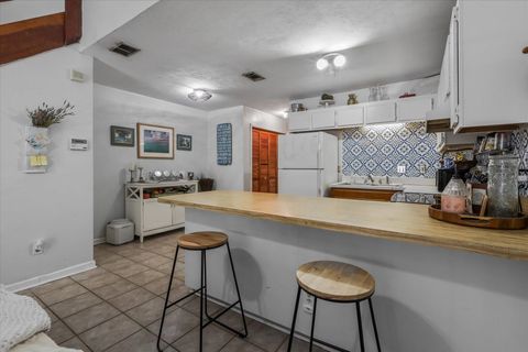 Tiny photo for 1055 Ocala Road, Tallahassee, FL 32304 (MLS # 395518)