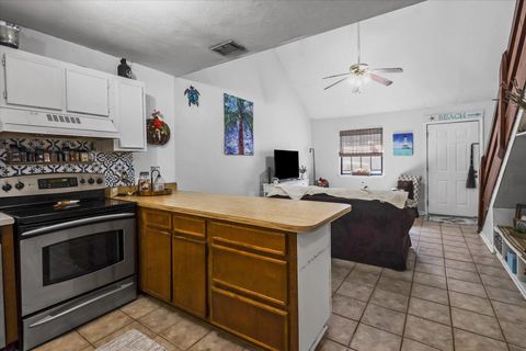 Tiny photo for 1055 Ocala Road, Tallahassee, FL 32304 (MLS # 395518)