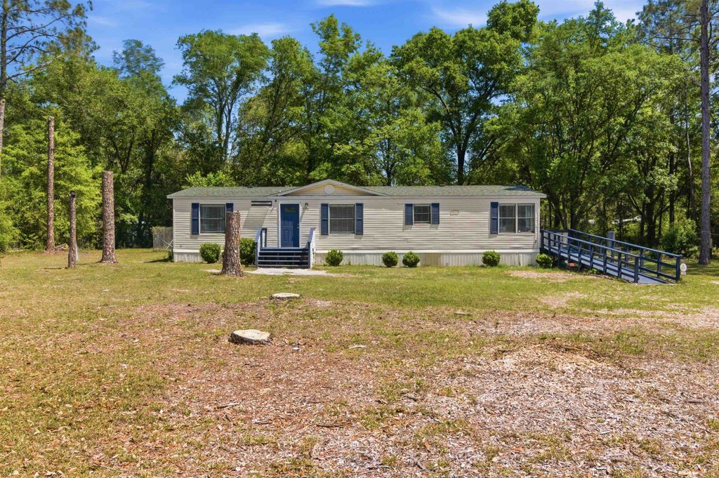 Photo of 8356 Wild Berry Lane, Tallahassee, FL 32305 (MLS # 398546)