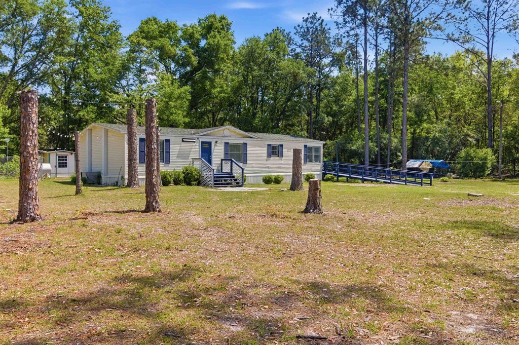 Photo of 8356 Wild Berry Lane, Tallahassee, FL 32305 (MLS # 398546)