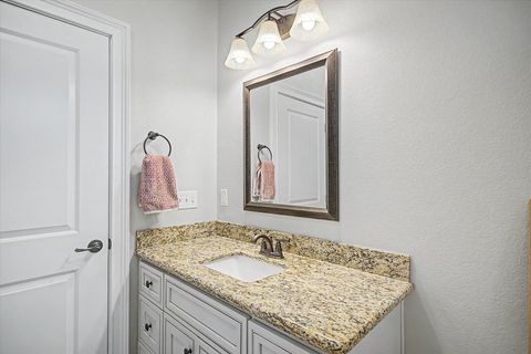 Tiny photo for 7492 SUNNY MARIANA Court, Tallahassee, FL 32311 (MLS # 398131)