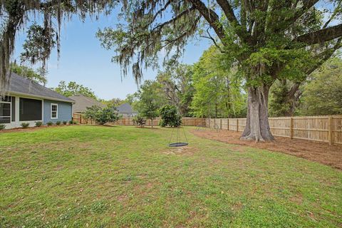 Tiny photo for 7492 SUNNY MARIANA Court, Tallahassee, FL 32311 (MLS # 398131)