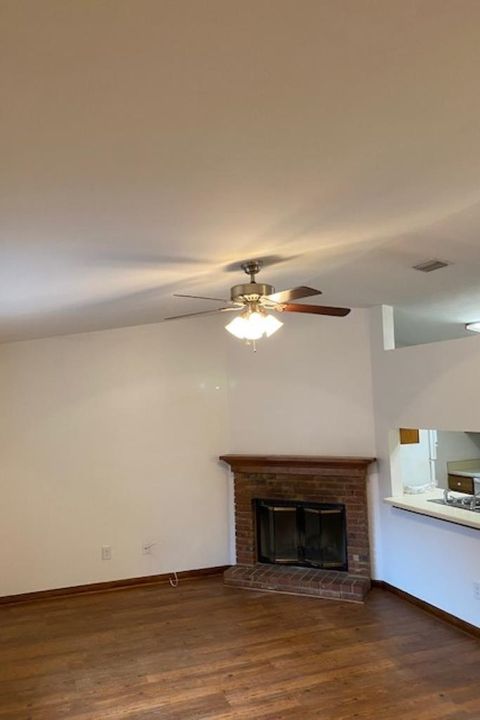 Tiny photo for 177 W Whetherbine Way, Tallahassee, FL 32301 (MLS # 394393)