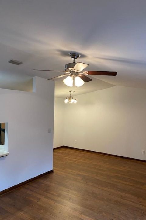 Tiny photo for 177 W Whetherbine Way, Tallahassee, FL 32301 (MLS # 394393)