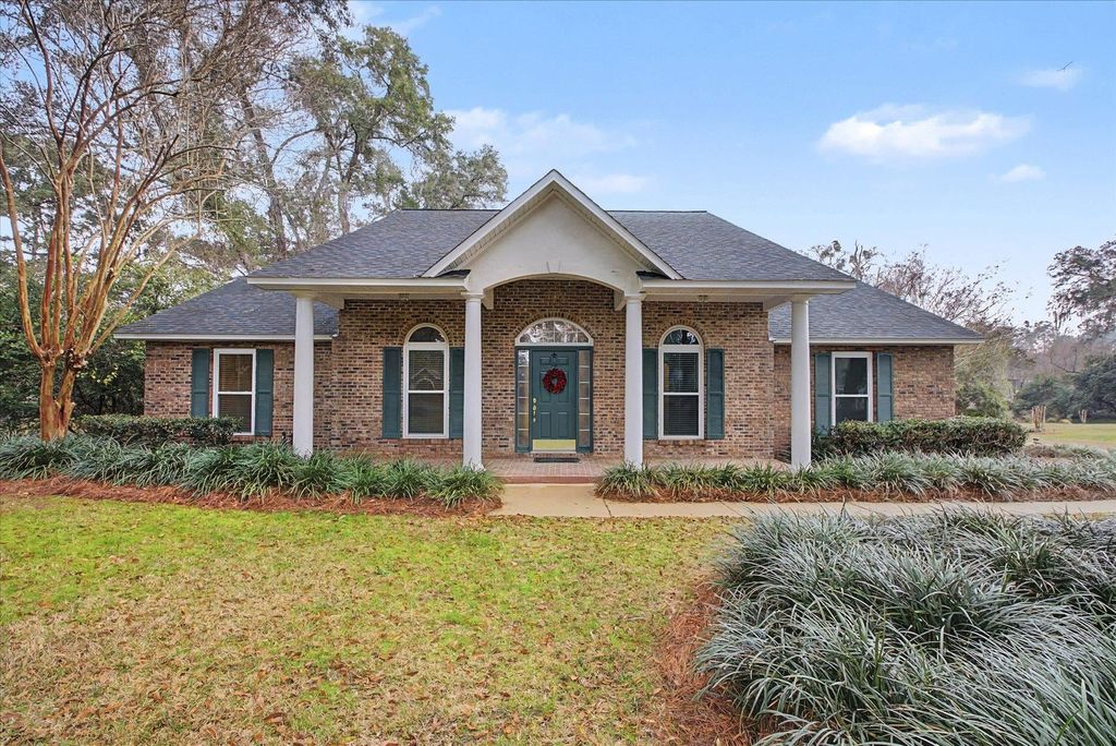 Photo of 6608 Landover Circle, Tallahassee, FL 32317 (MLS # 396541)