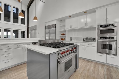 Tiny photo for 3726 Lakeview Drive, Tallahassee, FL 32310 (MLS # 395970)