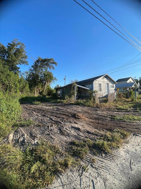 Tiny photo for 521 E 8th Court, Panama City, FL 32401 (MLS # 394466)