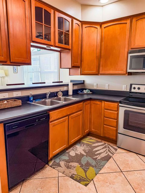 Tiny photo for 709 SE 3rd Street #D, Carrabelle, FL 32322 (MLS # 396866)