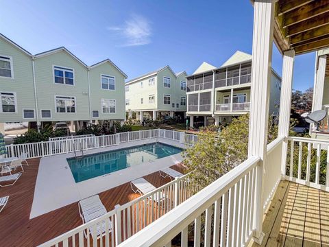 Tiny photo for 709 SE 3rd Street #D, Carrabelle, FL 32322 (MLS # 396866)