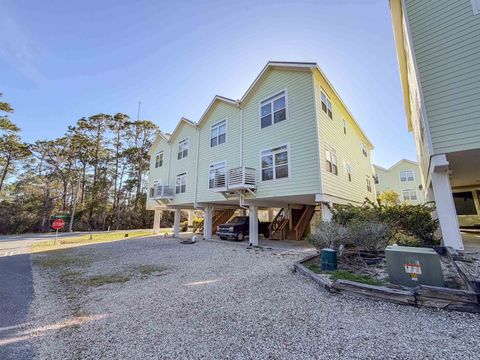 Tiny photo for 709 SE 3rd Street #D, Carrabelle, FL 32322 (MLS # 396866)