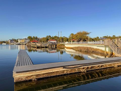 Tiny photo for 709 SE 3rd Street #D, Carrabelle, FL 32322 (MLS # 396866)