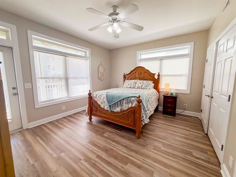 Tiny photo for 709 SE 3rd Street #D, Carrabelle, FL 32322 (MLS # 396866)