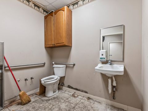 Tiny photo for 2016 N Point Boulevard #1-4, Tallahassee, FL 32308 (MLS # 397755)