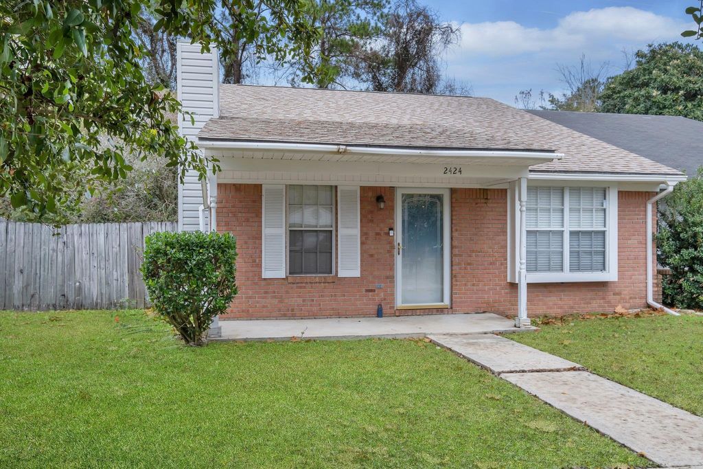 Photo of 2424 Ian Drive, Tallahassee, FL 32303 (MLS # 395802)