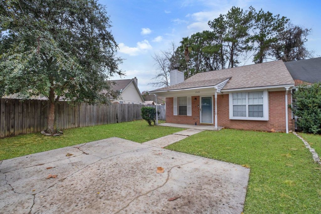 Photo of 2424 Ian Drive, Tallahassee, FL 32303 (MLS # 395802)