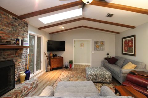 Tiny photo for 2021 Quinn Court, Tallahassee, FL 32309 (MLS # 399251)