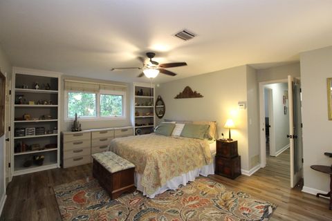 Tiny photo for 2021 Quinn Court, Tallahassee, FL 32309 (MLS # 399251)