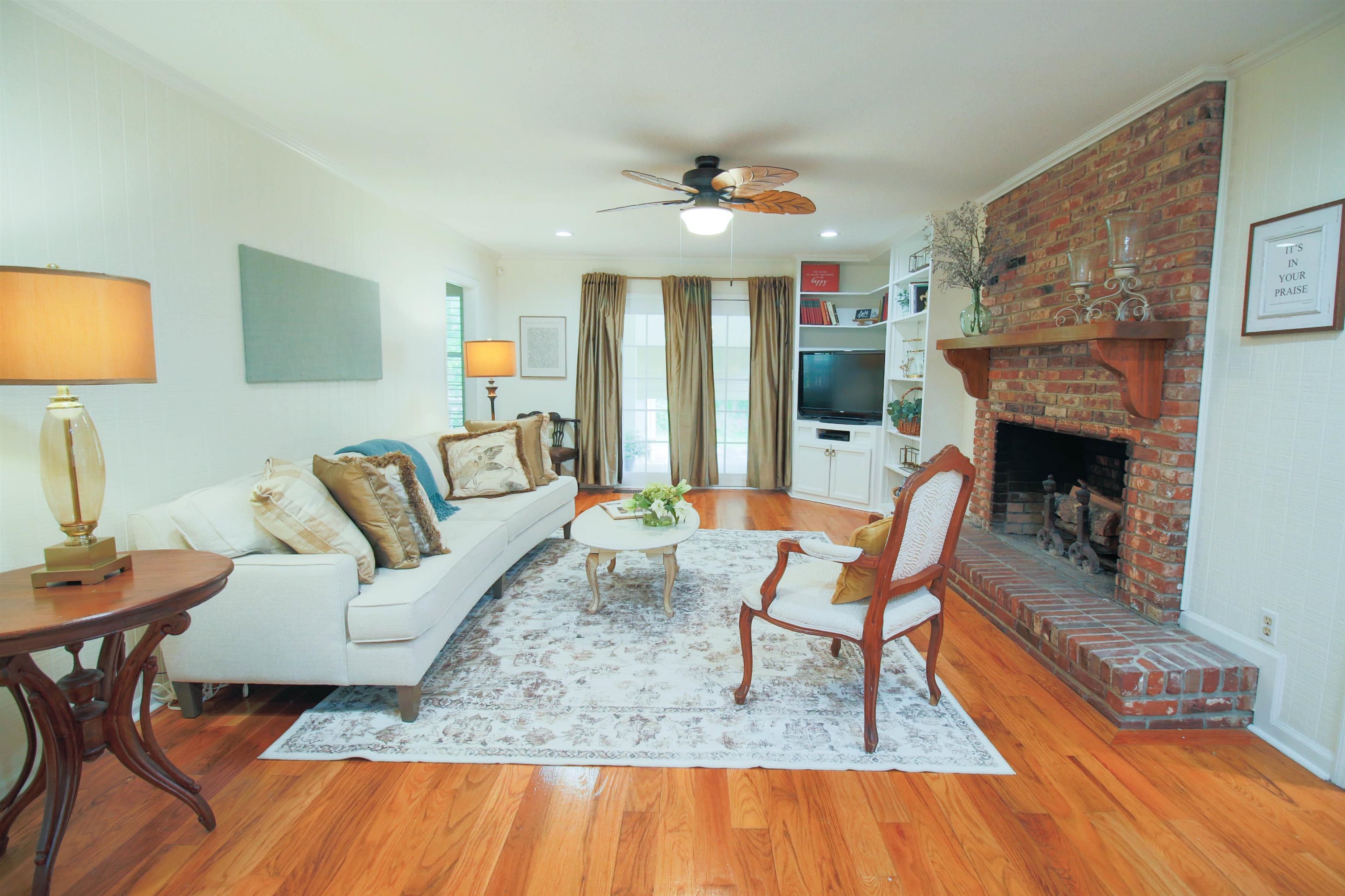 1140 Fletcher Drive