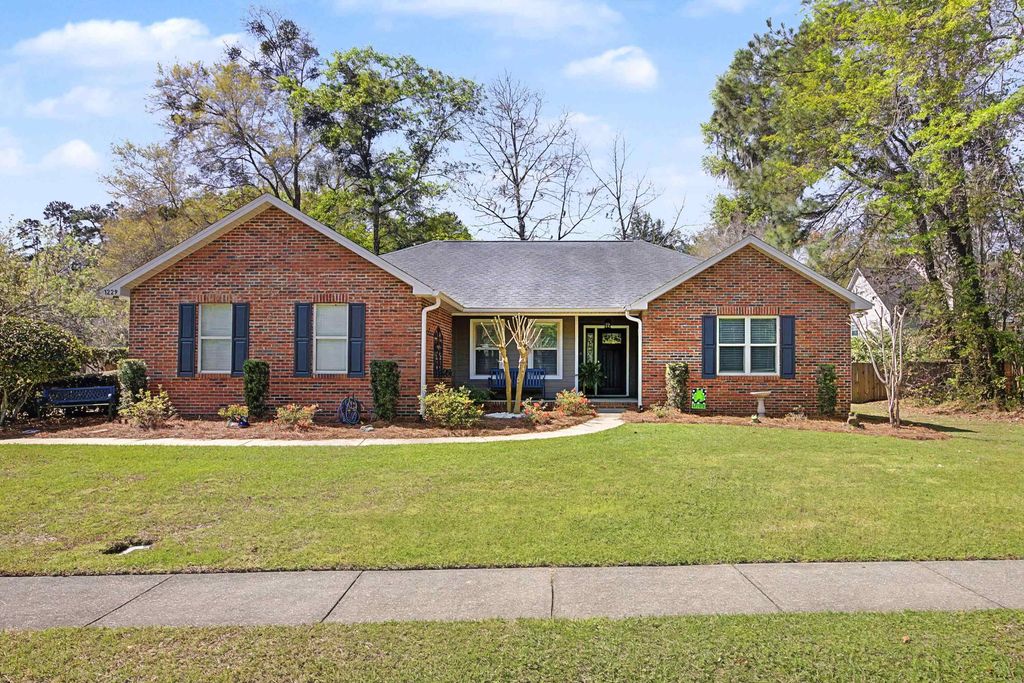 Photo of 1229 Pheasant Run Drive, Tallahassee, FL 32312 (MLS # 397493)