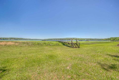 Tiny photo for 2604 Lucerne Drive, Tallahassee, FL 32303 (MLS # 386547)