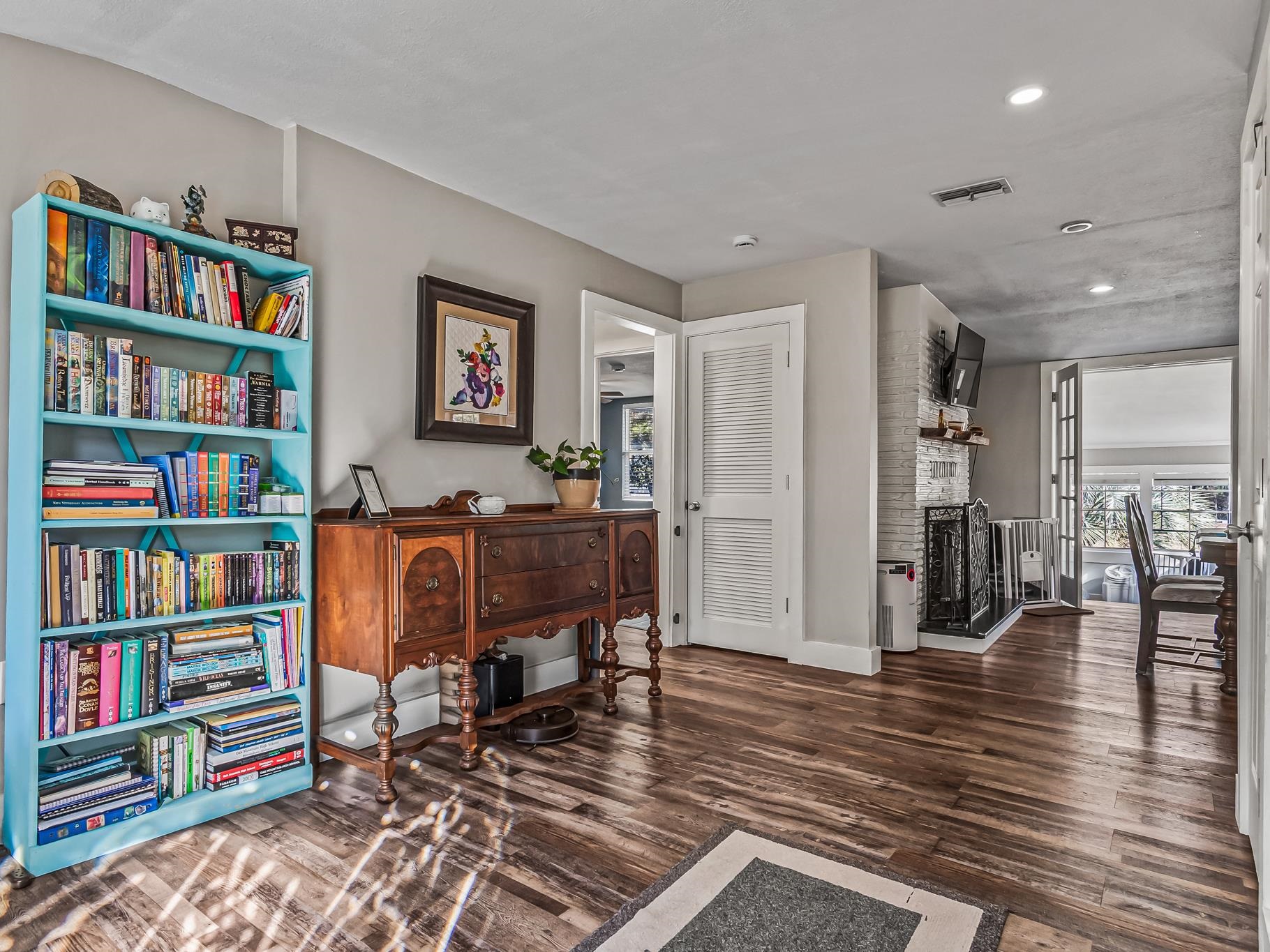 572 Mashes Sands Road