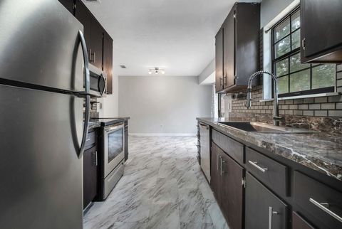 Tiny photo for 2610 Hastings Drive, Tallahassee, FL 32303 (MLS # 395355)