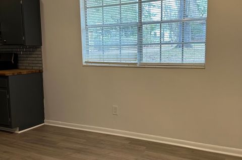 Tiny photo for 3423 N. Ridge Road Rd, Tallahassee, FL 32305 (MLS # 394983)