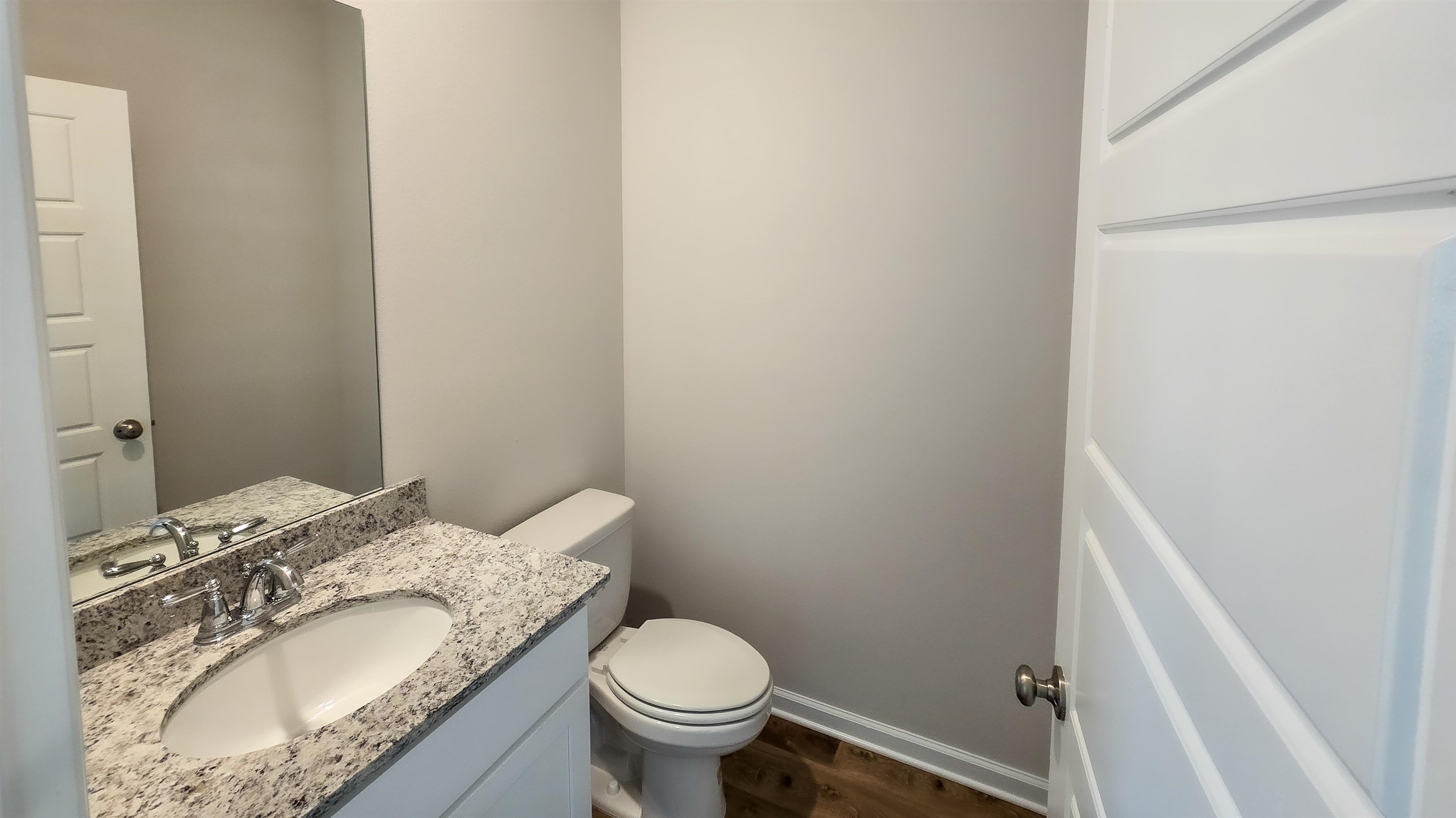 267 Needle Thrush Circle