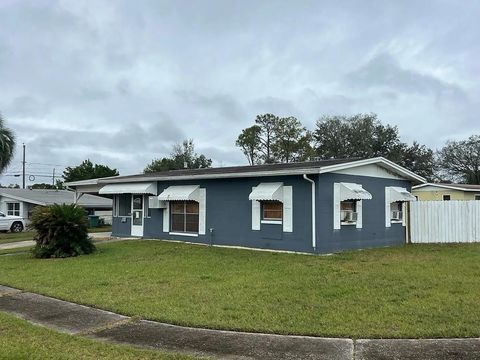 Tiny photo for 802 Crawford Street, Other Florida, FL 32725 (MLS # 394478)