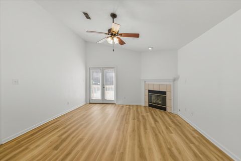 Tiny photo for 4428 SIESTA Court, Tallahassee, FL 32309 (MLS # 391371)