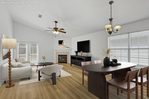 Tiny photo for 4428 SIESTA Court, Tallahassee, FL 32309 (MLS # 391371)