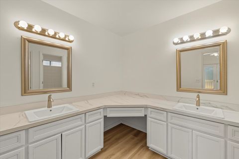 Tiny photo for 4428 SIESTA Court, Tallahassee, FL 32309 (MLS # 391371)