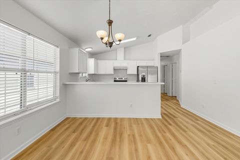 Tiny photo for 4428 SIESTA Court, Tallahassee, FL 32309 (MLS # 391371)